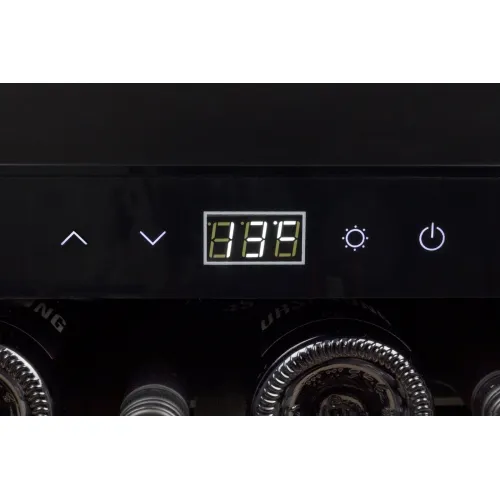 Встраиваемый винный шкаф CASO WineSafe 18 EB Black