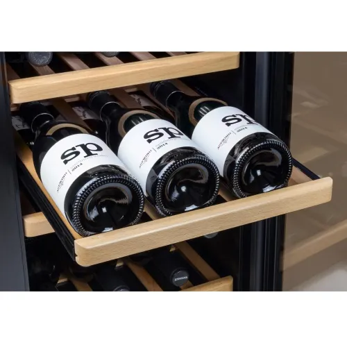 Винный шкаф CASO WineComfort 24 black Винный шкаф CASO WineComfort 24 black