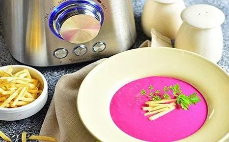 Холодный свекольный крем-суп